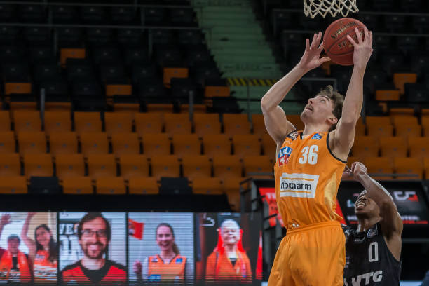 从比赛过程 从比赛过程